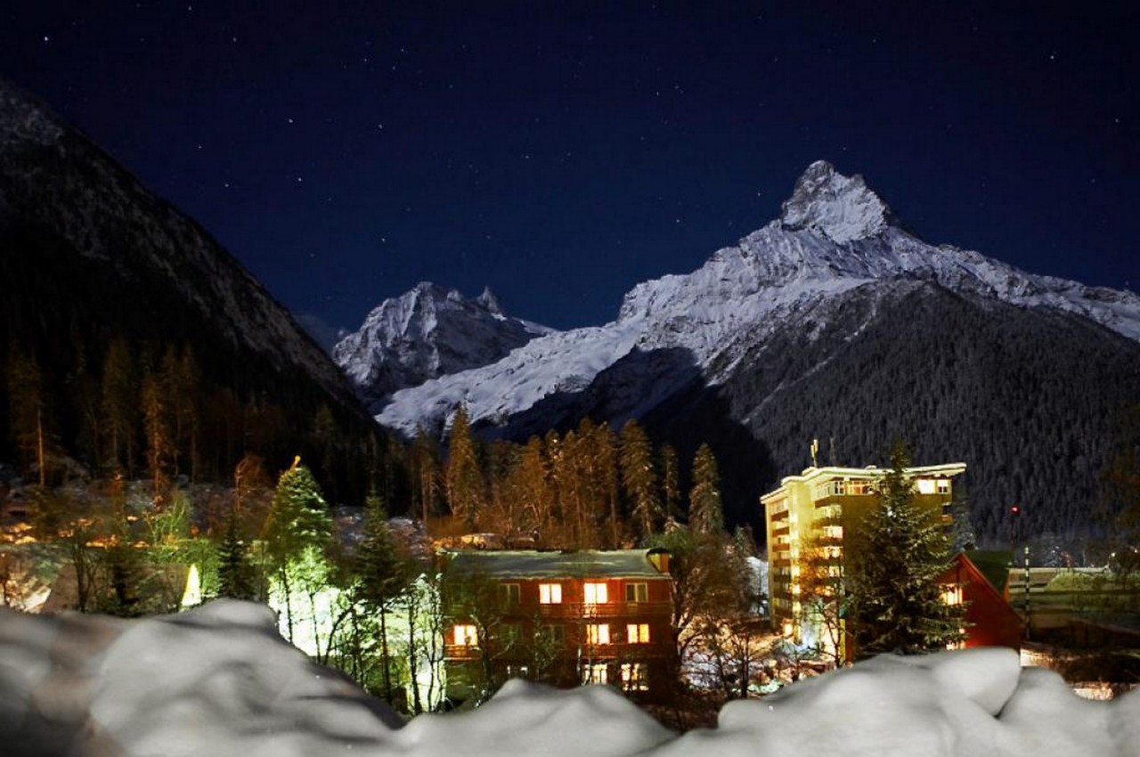 ПРИЭЛЬБРУСЬЕ - НОВЫЙ ГОД